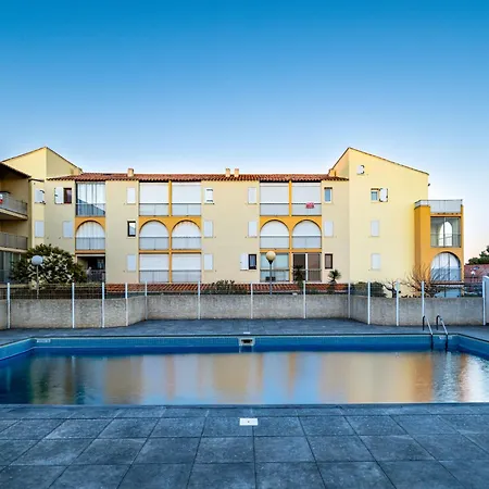 Apartment Les Maisons De La Plage-9 By Interhome Narbonne-Plage